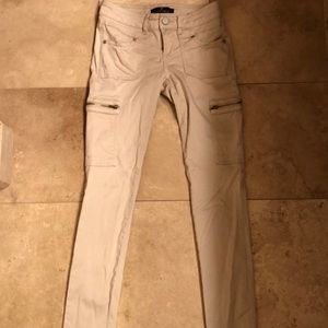 Jeggings cargo style. Size 1